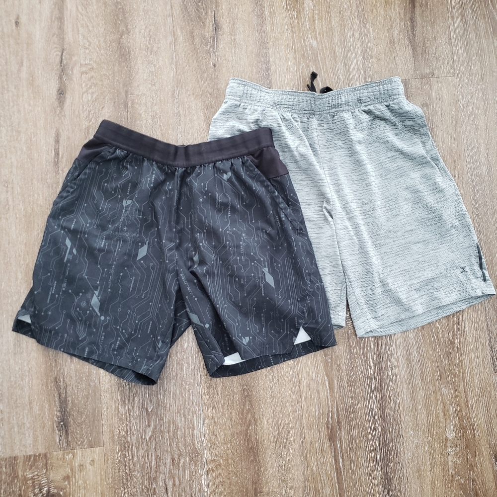 Men's Black and Gray Athletic Sport Shorts Size Small, Two Pairs